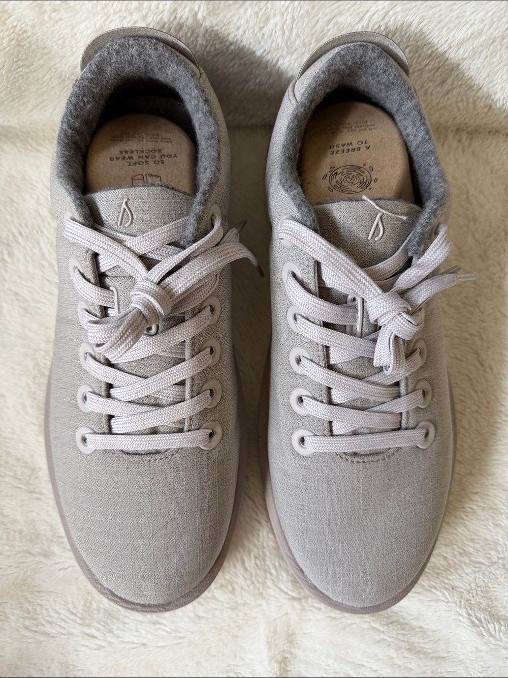 allbirds Women's (size 8) Light Grey Wool-Lined Sneakers